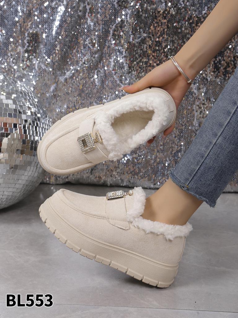 Lujah Shoes (Schuhgrosshandel)