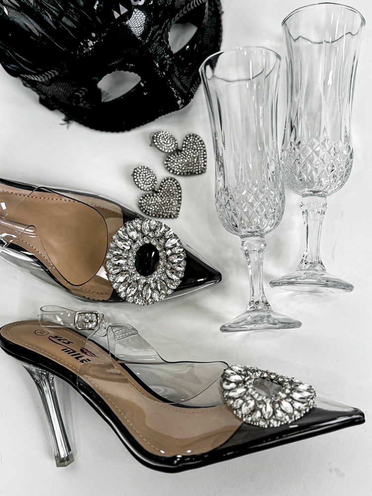 efashion s.r.o. - DOB;Accesoires;Schuhe;Young Fashion - Medvedov