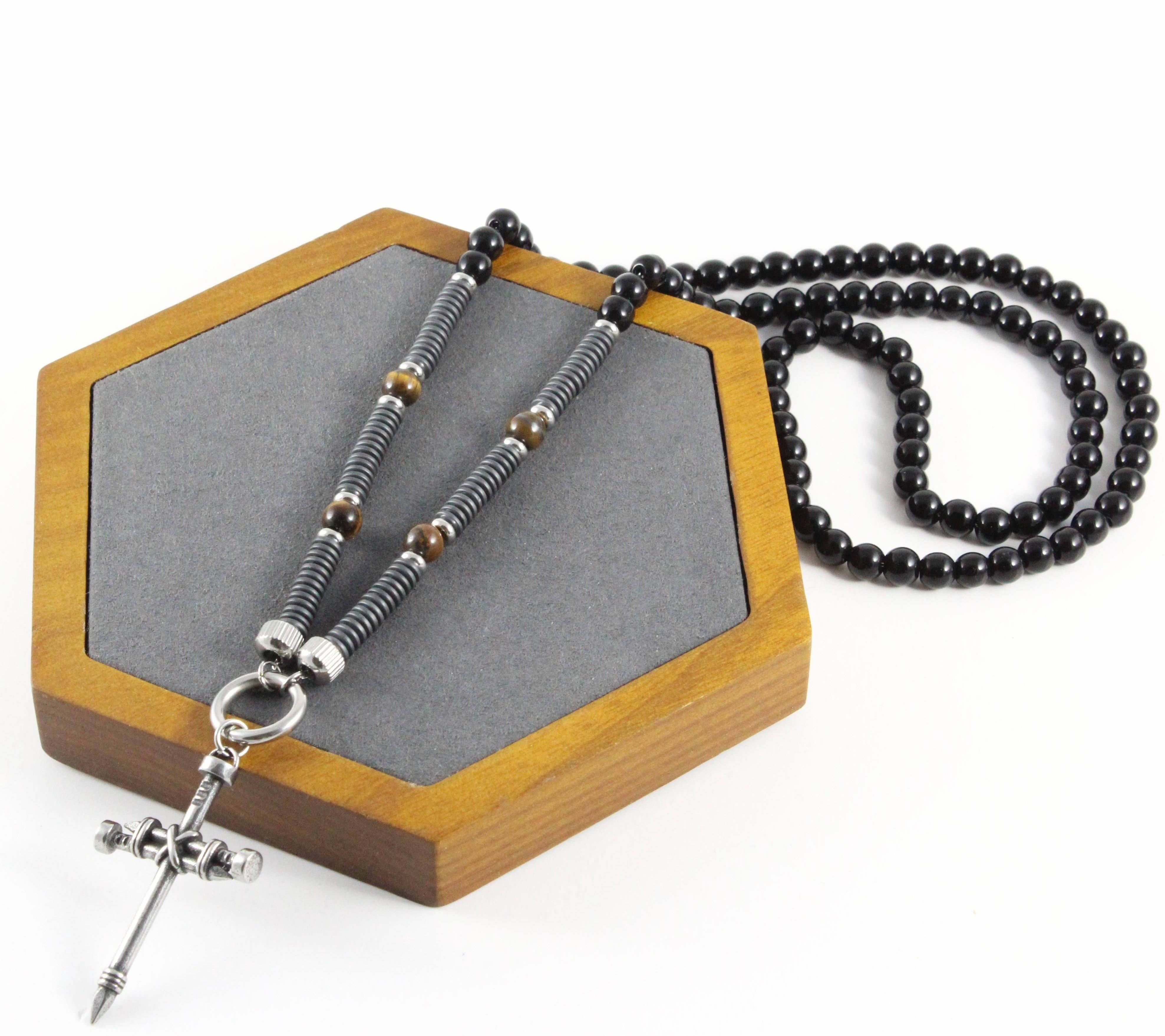 Seibely (Silberschmuck, Edelsteinschmuck, Lederschmuck, Gothicschmuck, Tücher)