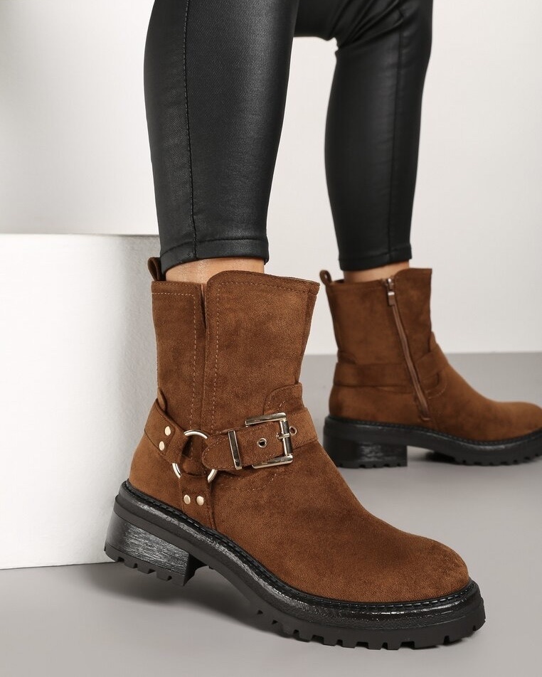 Lujah Shoes (Schuhgrosshandel)