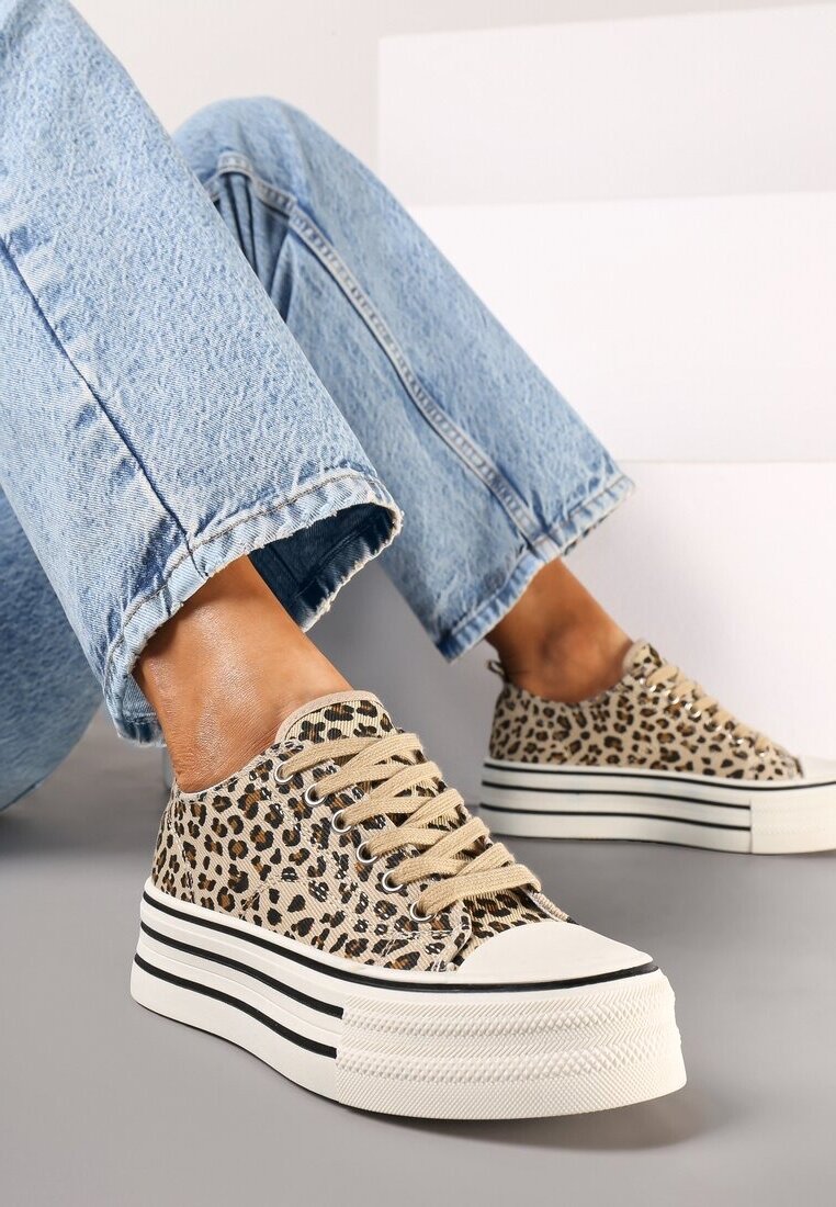 Lujah Shoes (Schuhgrosshandel)