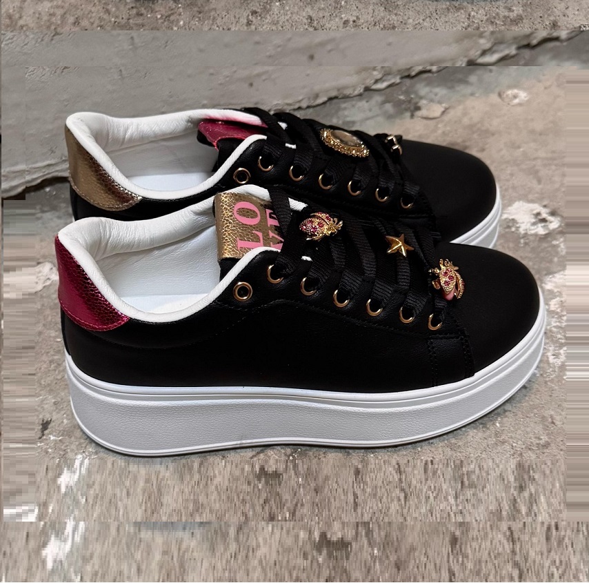 Lujah Shoes (Schuhgrosshandel)