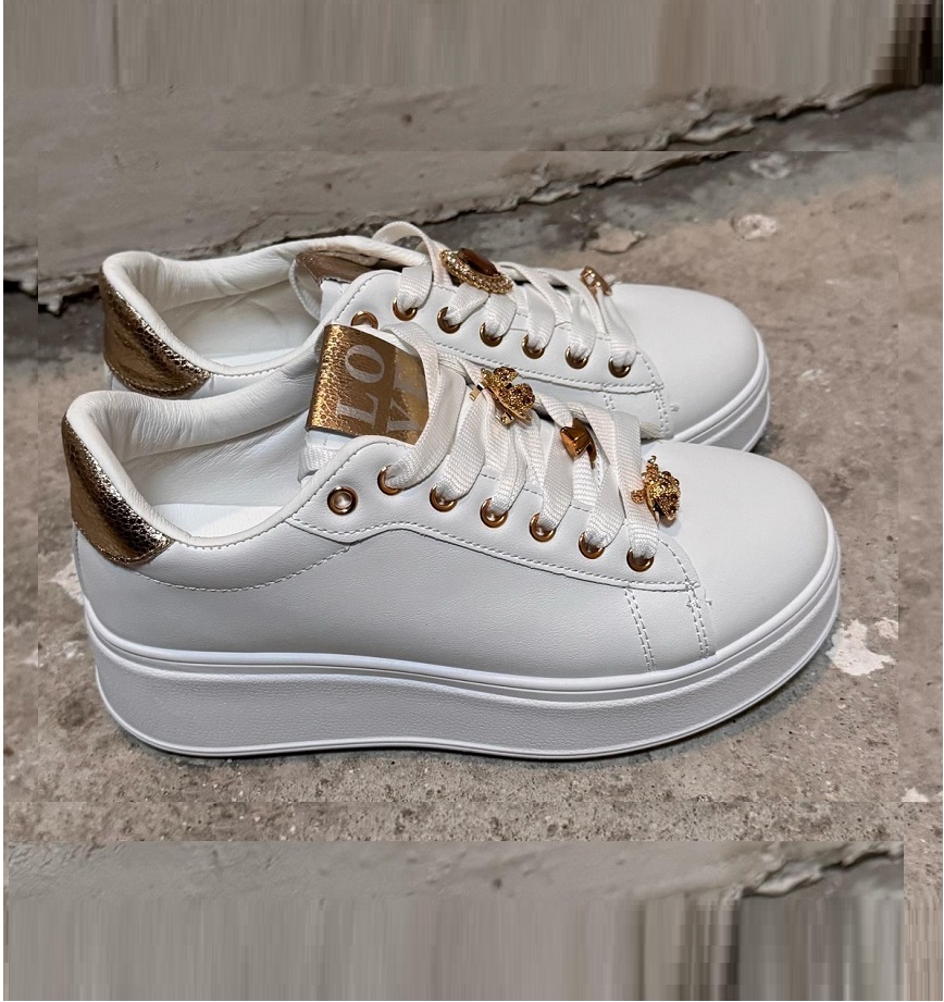 Lujah Shoes (Schuhgrosshandel)