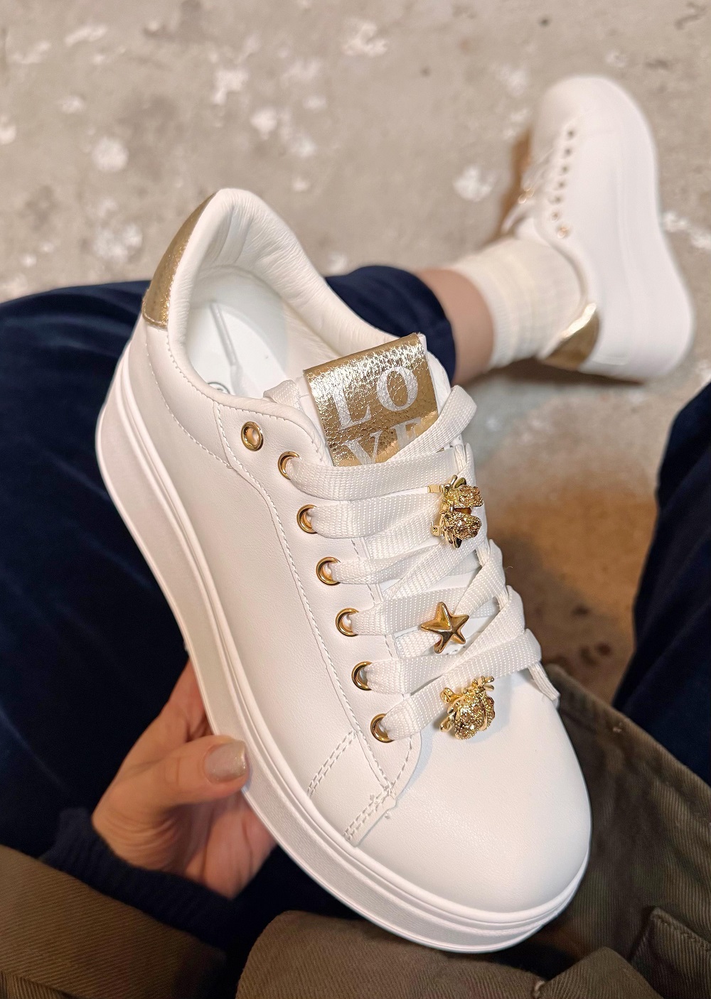 Lujah Shoes (Schuhgrosshandel)