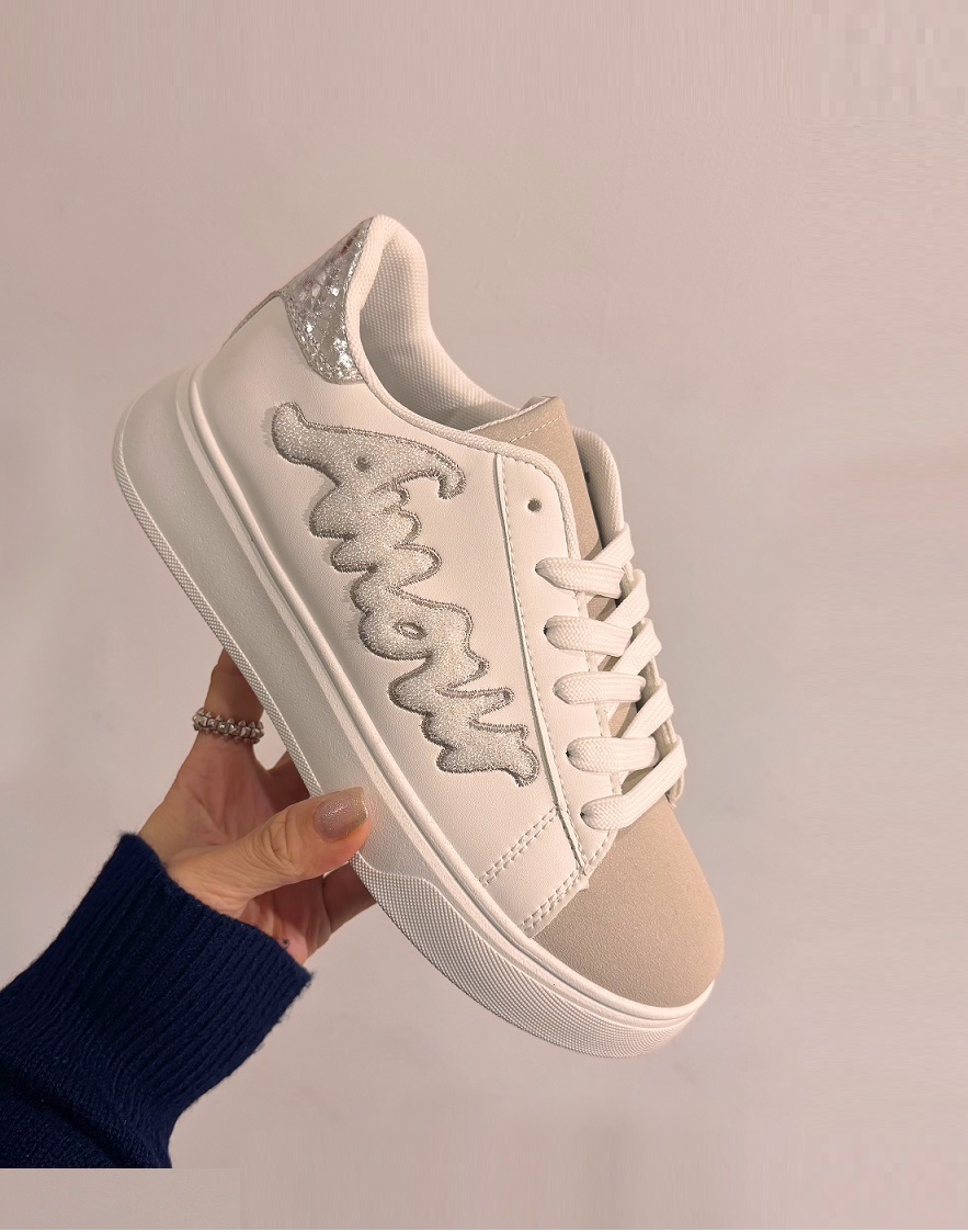 Lujah Shoes (Schuhgrosshandel)