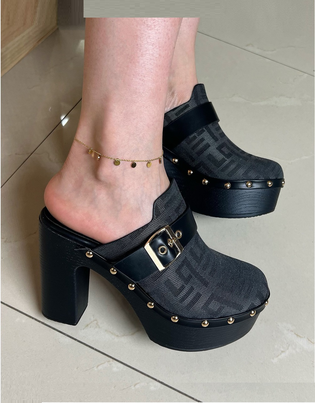 Lujah Shoes (Schuhgrosshandel)