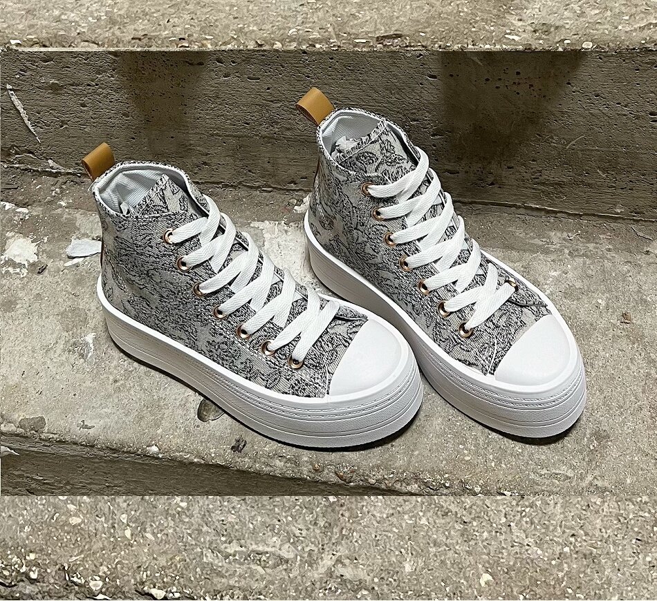 Lujah Shoes (Schuhgrosshandel)