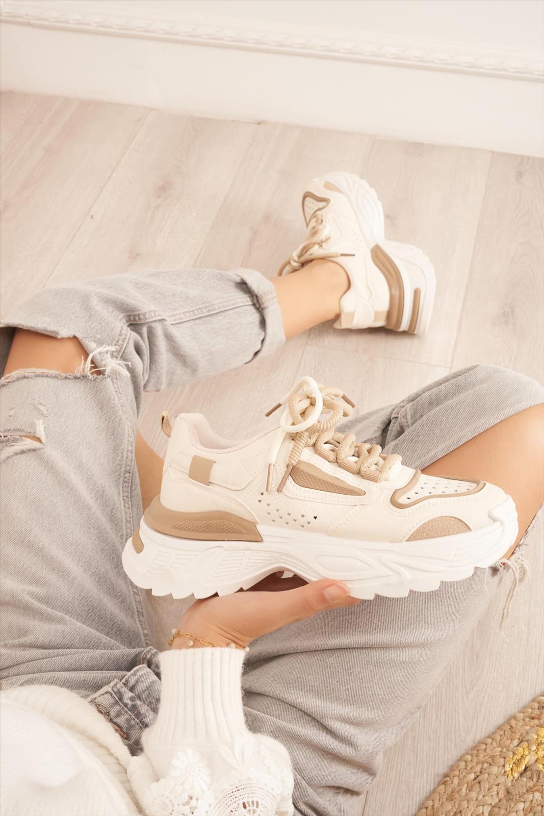 Lujah Shoes (Schuhgrosshandel)