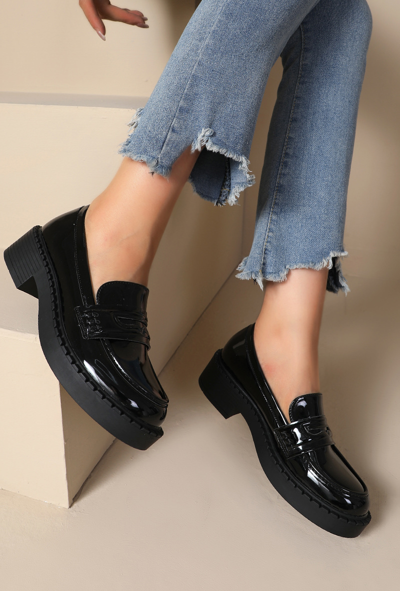 Lujah Shoes (Schuhgrosshandel)