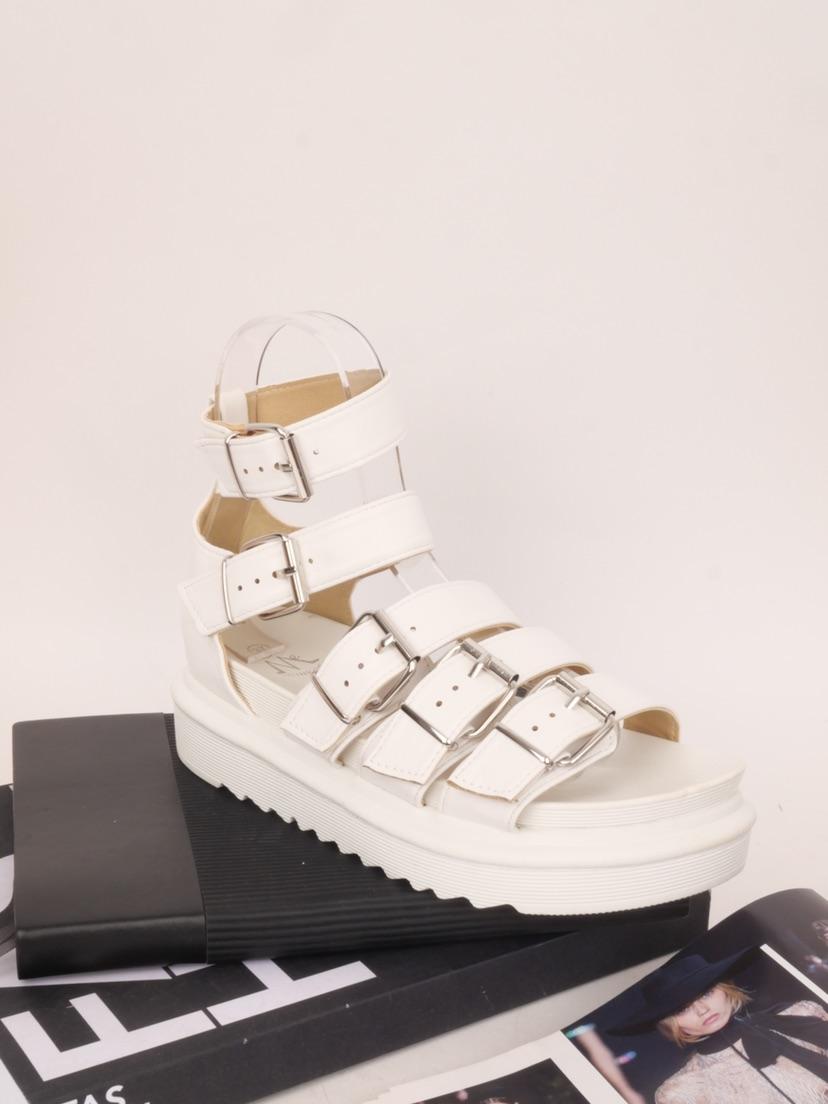 Lujah Shoes (Schuhgrosshandel)
