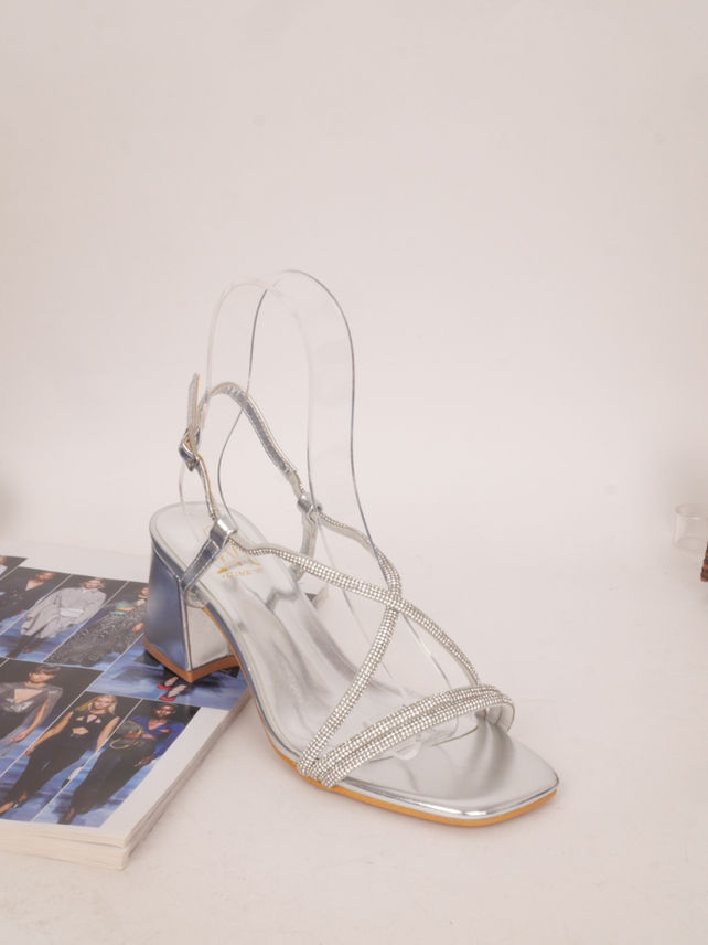 Lujah Shoes (Schuhgrosshandel)