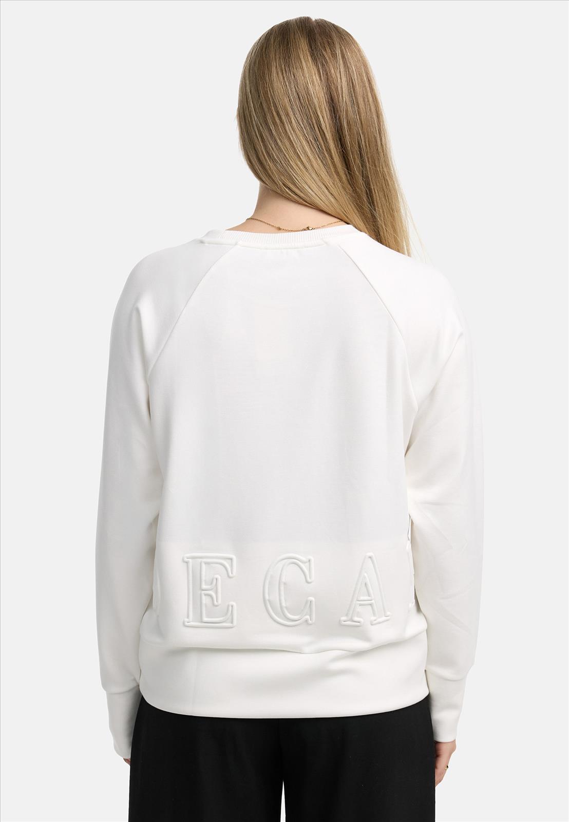 Decay Modevertrieb GmbH - Textilien Grosshandel T-Shirts Jeans