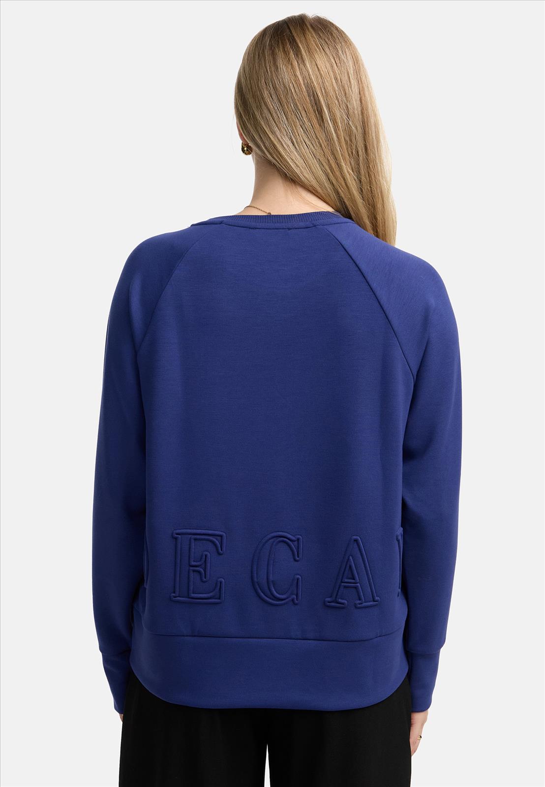 Decay Modevertrieb GmbH - Textilien Grosshandel T-Shirts Jeans