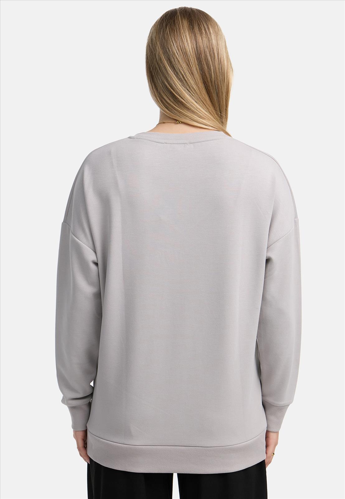 Decay Modevertrieb GmbH - Textilien Grosshandel T-Shirts Jeans