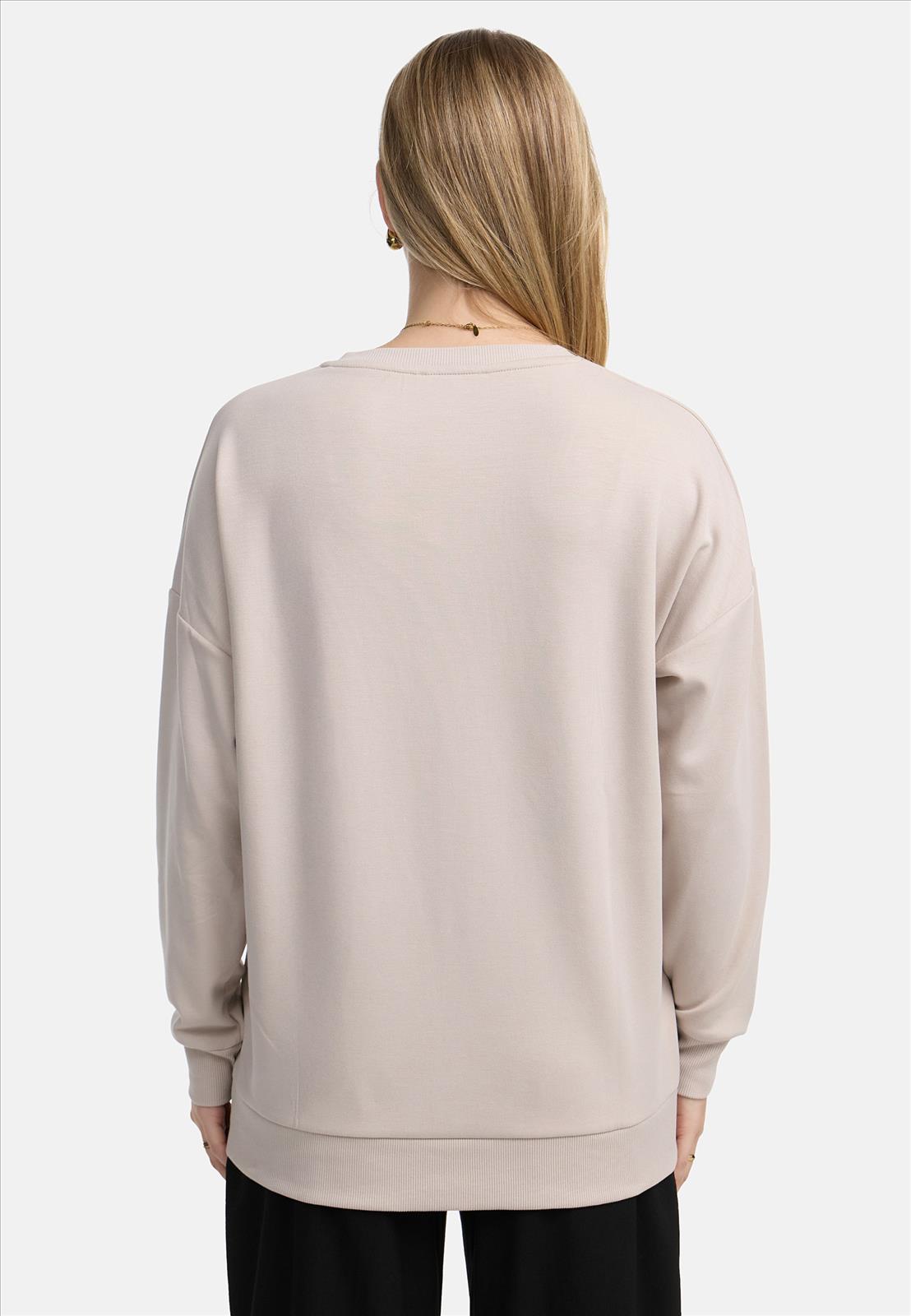Decay Modevertrieb GmbH - Textilien Grosshandel T-Shirts Jeans