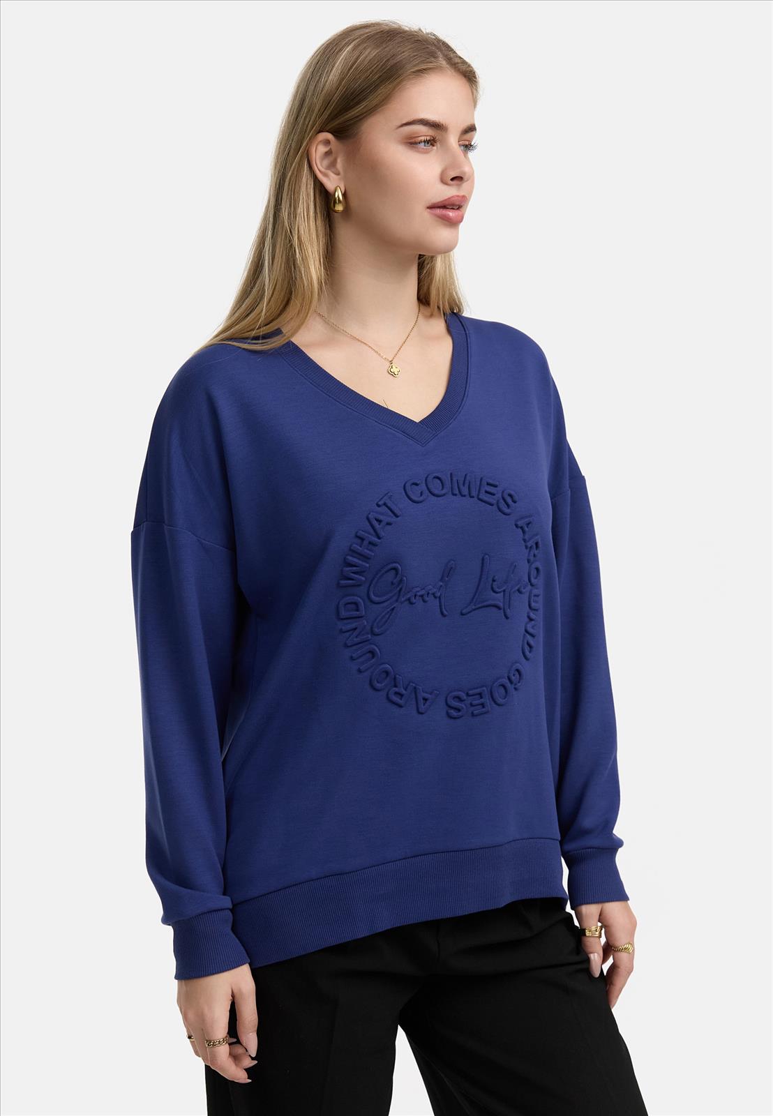 Decay Modevertrieb GmbH - Textilien Grosshandel T-Shirts Jeans