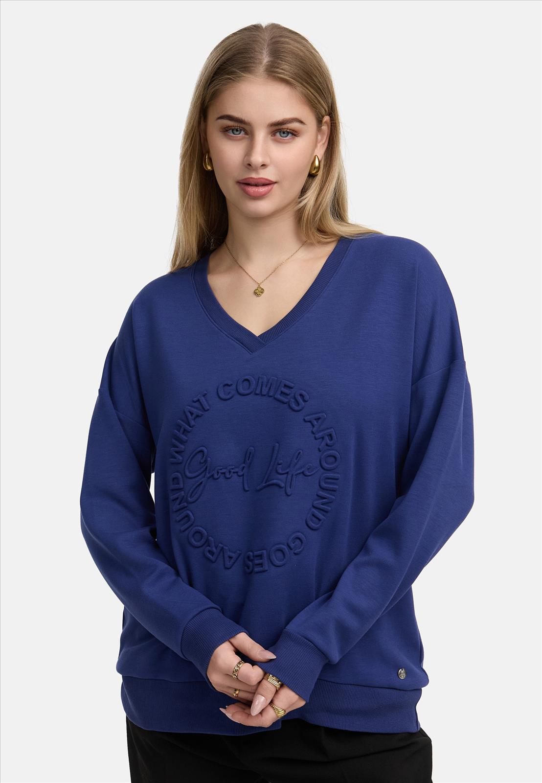 Decay Modevertrieb GmbH - Textilien Grosshandel T-Shirts Jeans