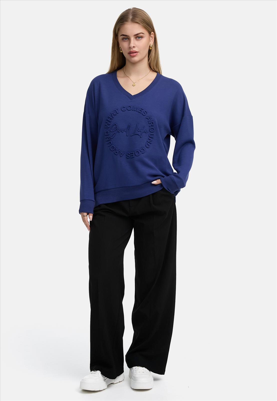 Decay Modevertrieb GmbH - Textilien Grosshandel T-Shirts Jeans