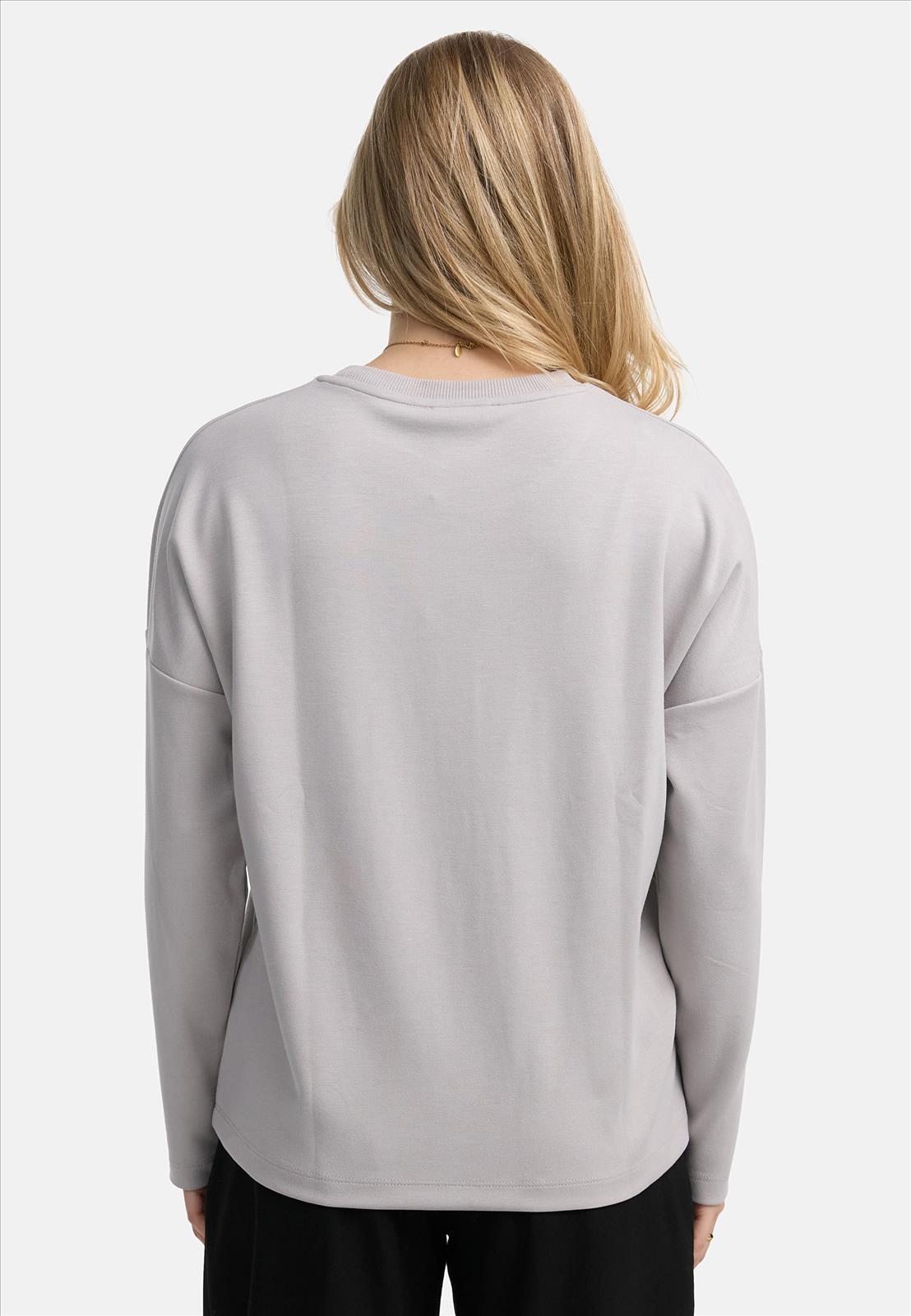 Decay Modevertrieb GmbH - Textilien Grosshandel T-Shirts Jeans
