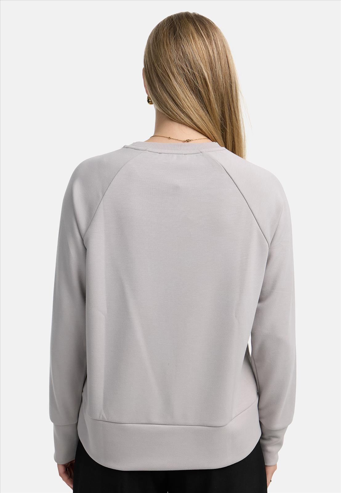 Decay Modevertrieb GmbH - Textilien Grosshandel T-Shirts Jeans