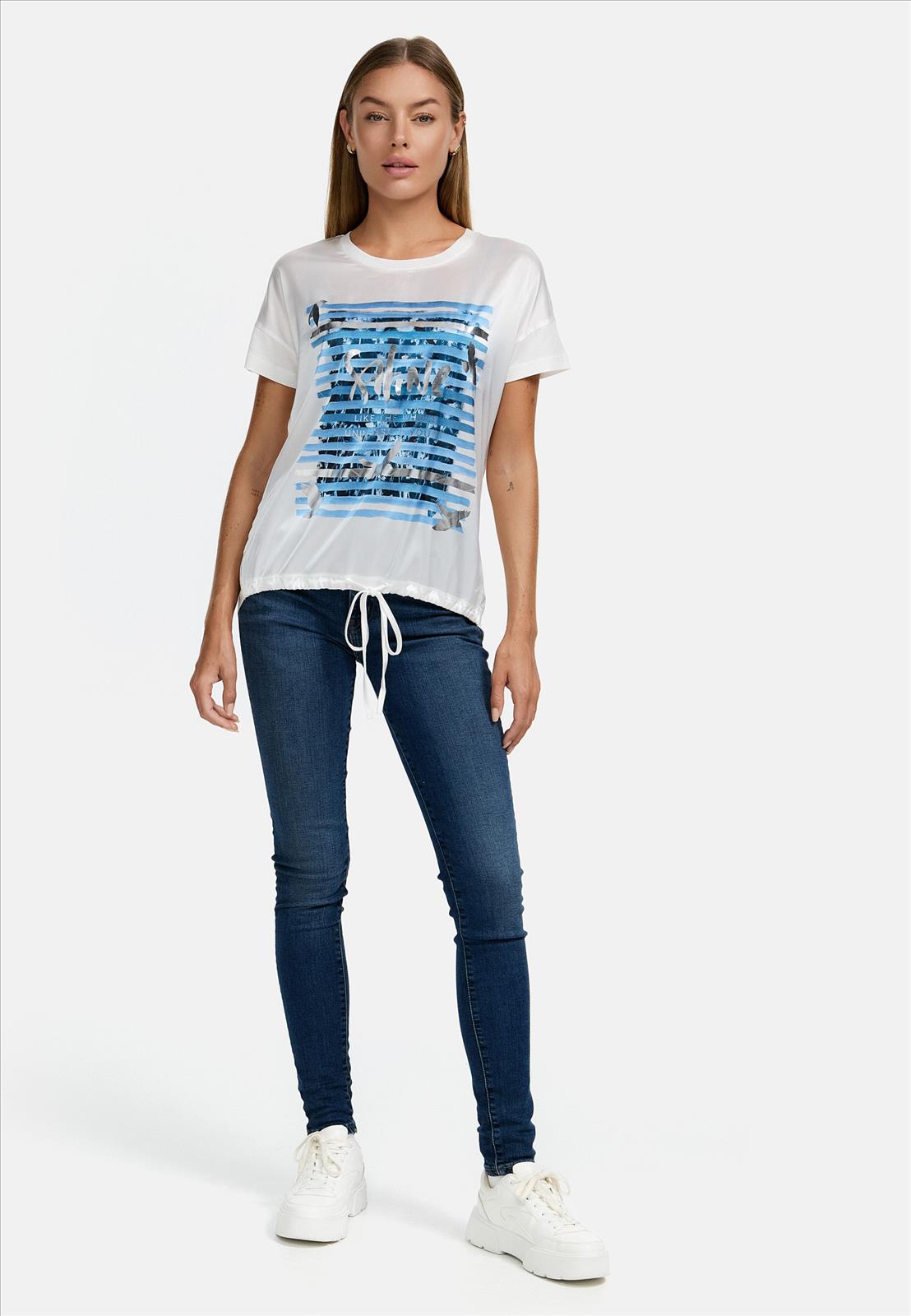 Decay Modevertrieb GmbH - Textilien Grosshandel T-Shirts Jeans