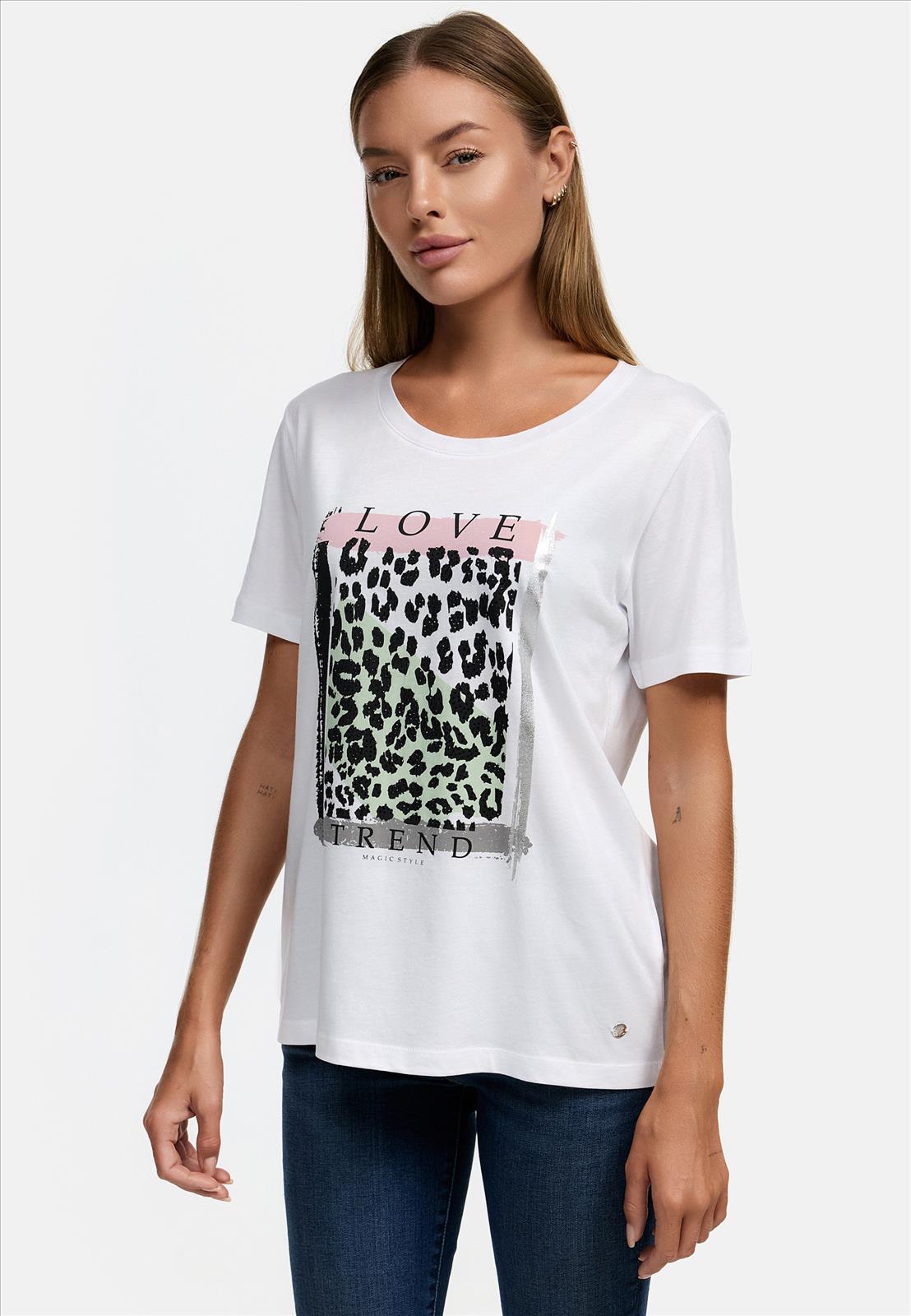 Decay Modevertrieb GmbH - Textilien Grosshandel T-Shirts Jeans