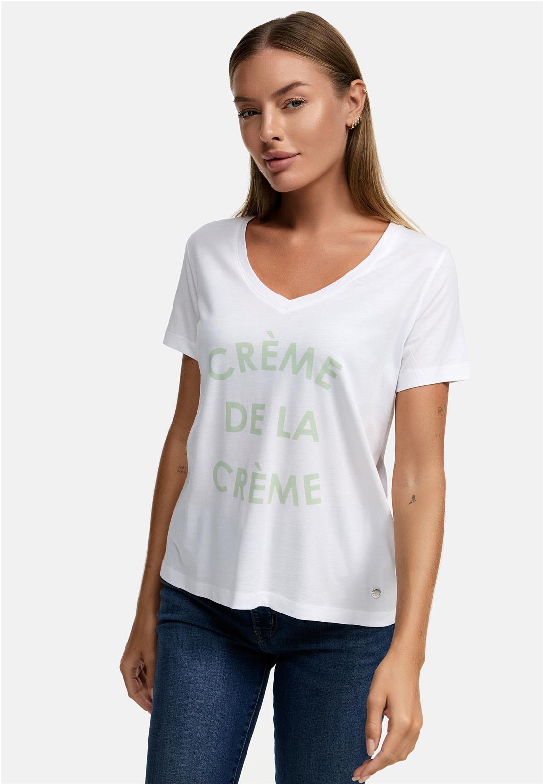 Decay Modevertrieb GmbH - Textilien Grosshandel T-Shirts Jeans