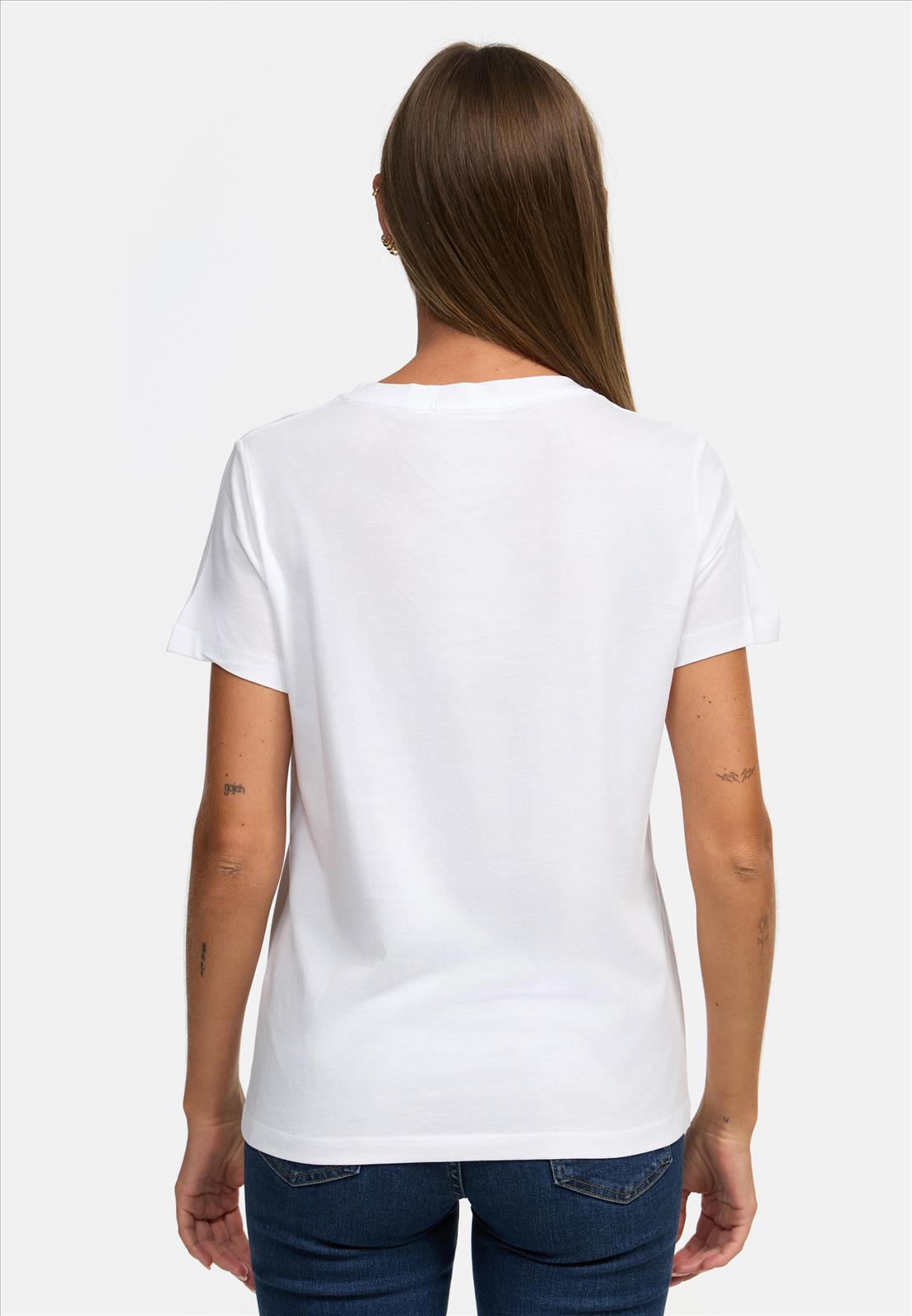 Decay Modevertrieb GmbH - Textilien Grosshandel T-Shirts Jeans