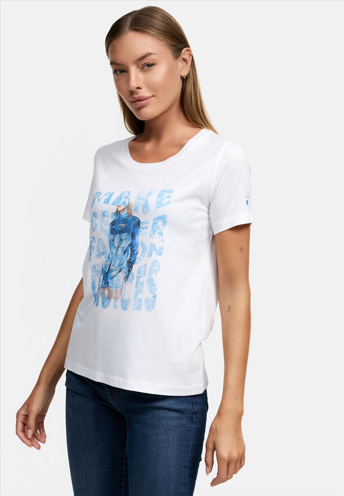 Decay Modevertrieb GmbH - Textilien Grosshandel T-Shirts Jeans