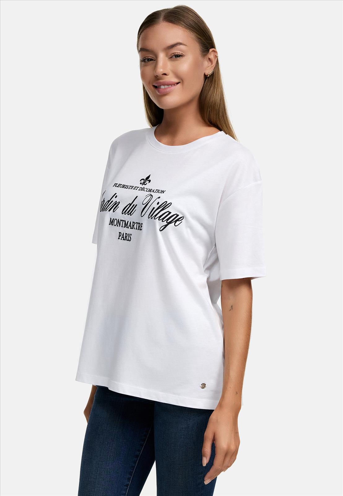 Decay Modevertrieb GmbH - Textilien Grosshandel T-Shirts Jeans