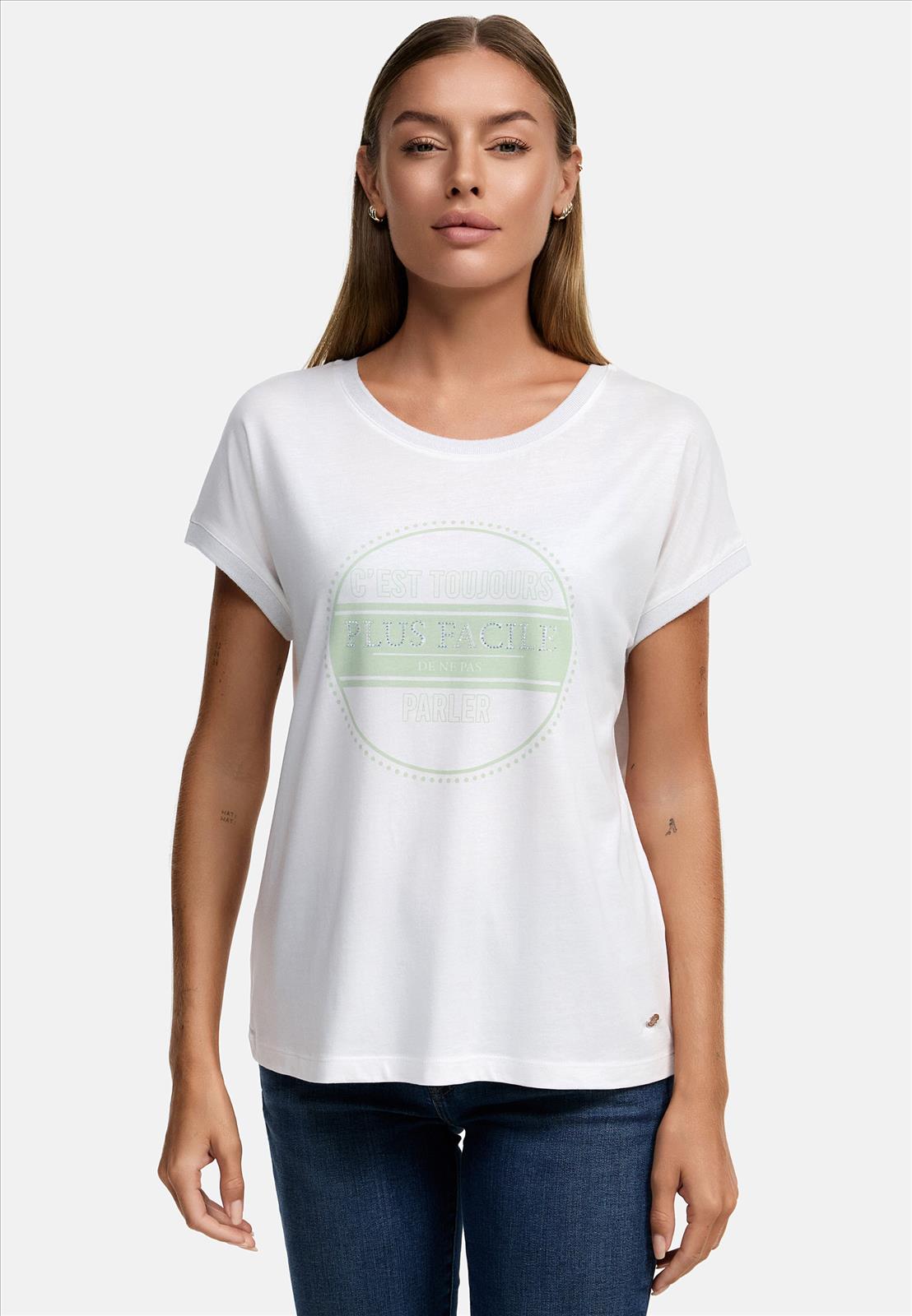 Decay Modevertrieb GmbH - Textilien Grosshandel T-Shirts Jeans