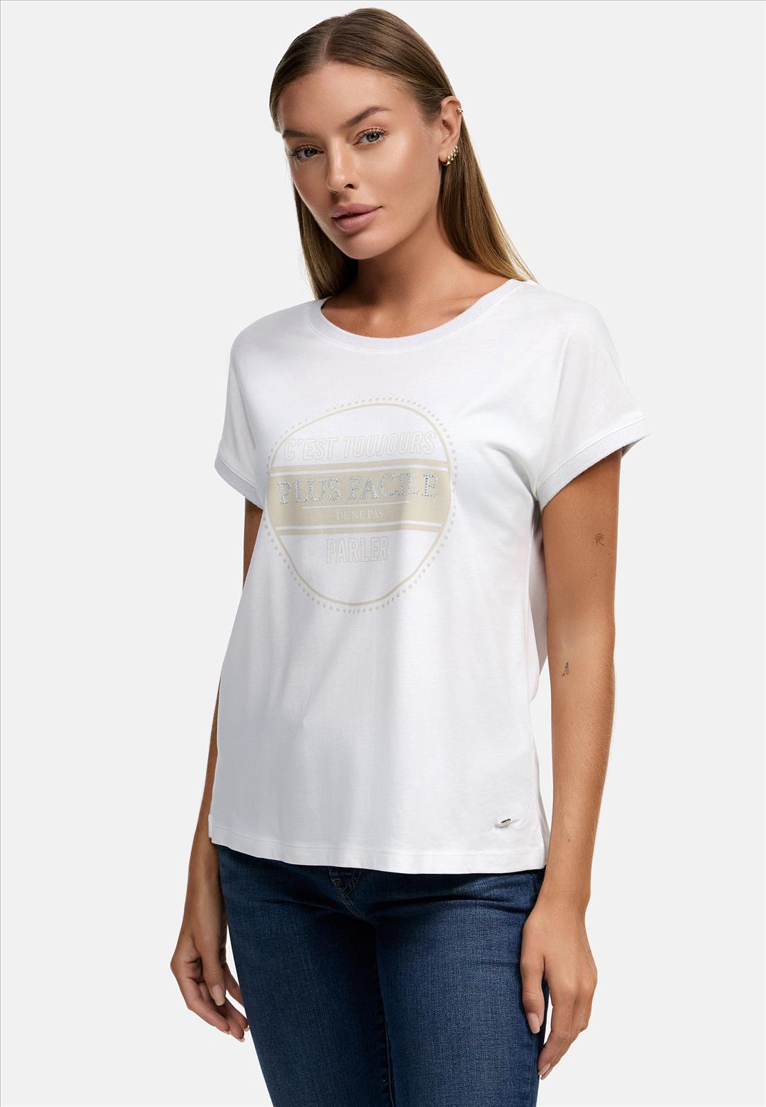 Decay Modevertrieb GmbH - Textilien Grosshandel T-Shirts Jeans