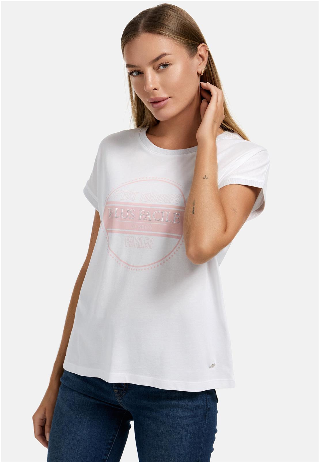 Decay Modevertrieb GmbH - Textilien Grosshandel T-Shirts Jeans