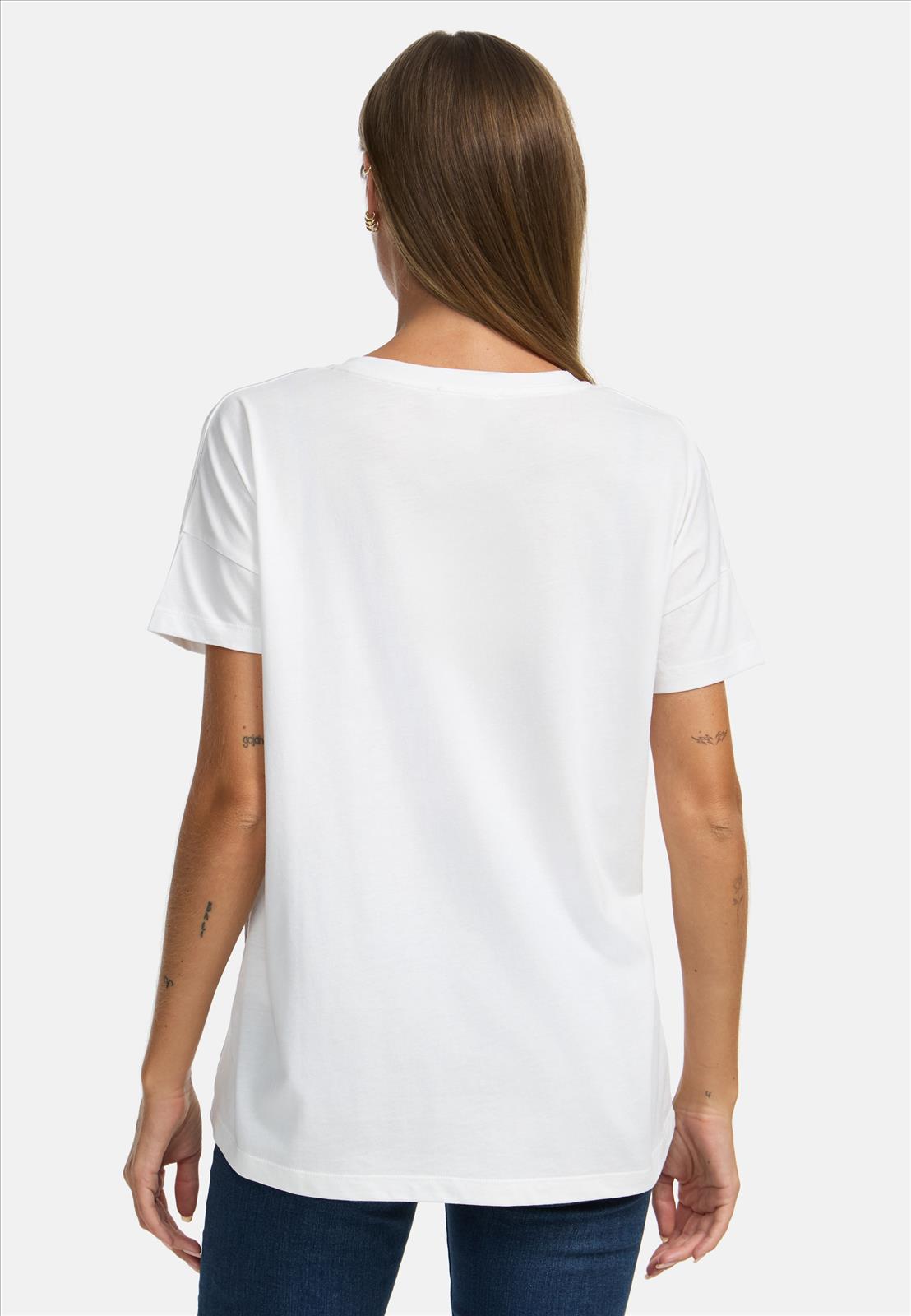 Decay Modevertrieb GmbH - Textilien Grosshandel T-Shirts Jeans