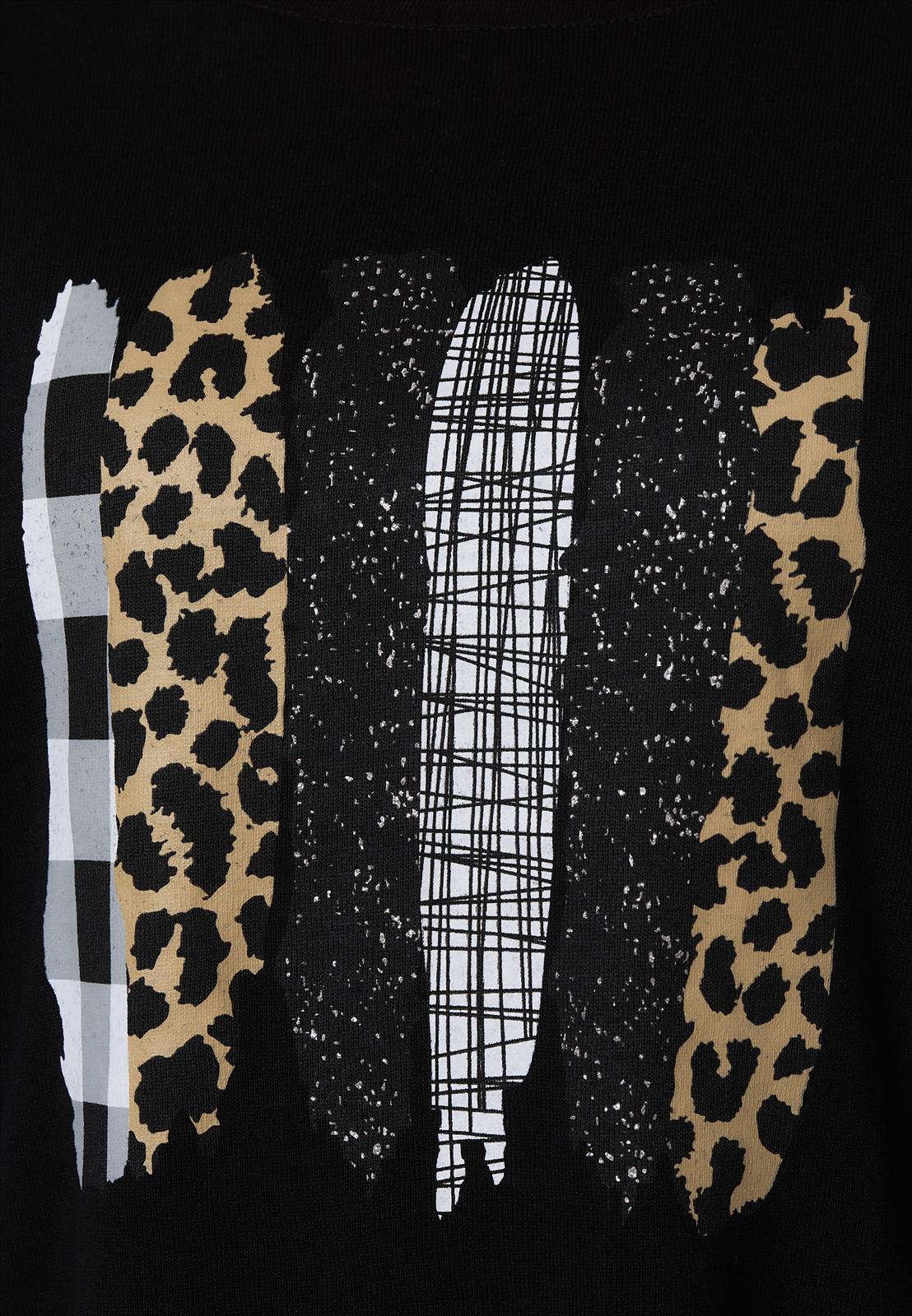 Decay Modevertrieb GmbH - Textilien Grosshandel T-Shirts Jeans