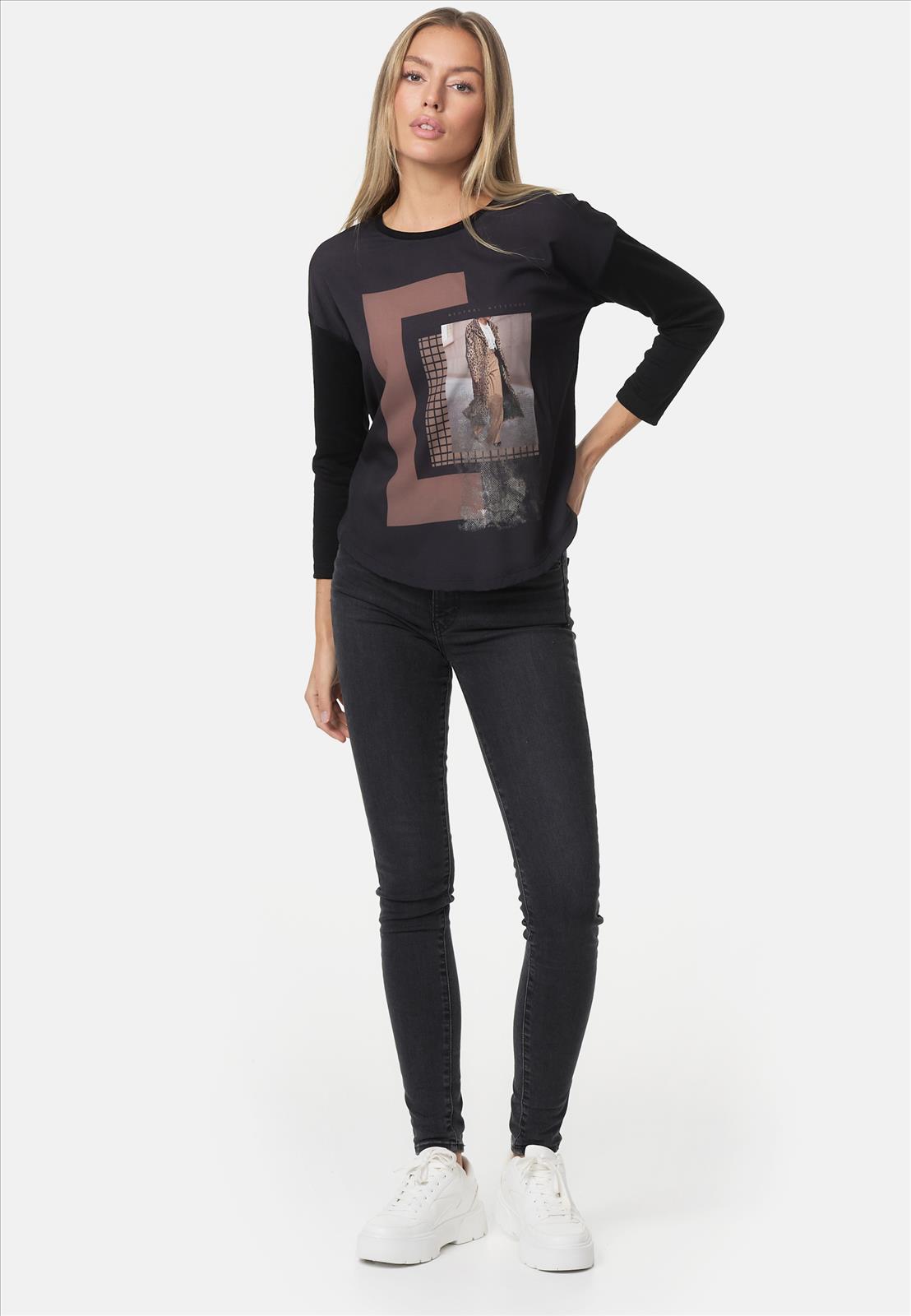Decay Modevertrieb GmbH - Textilien Grosshandel T-Shirts Jeans