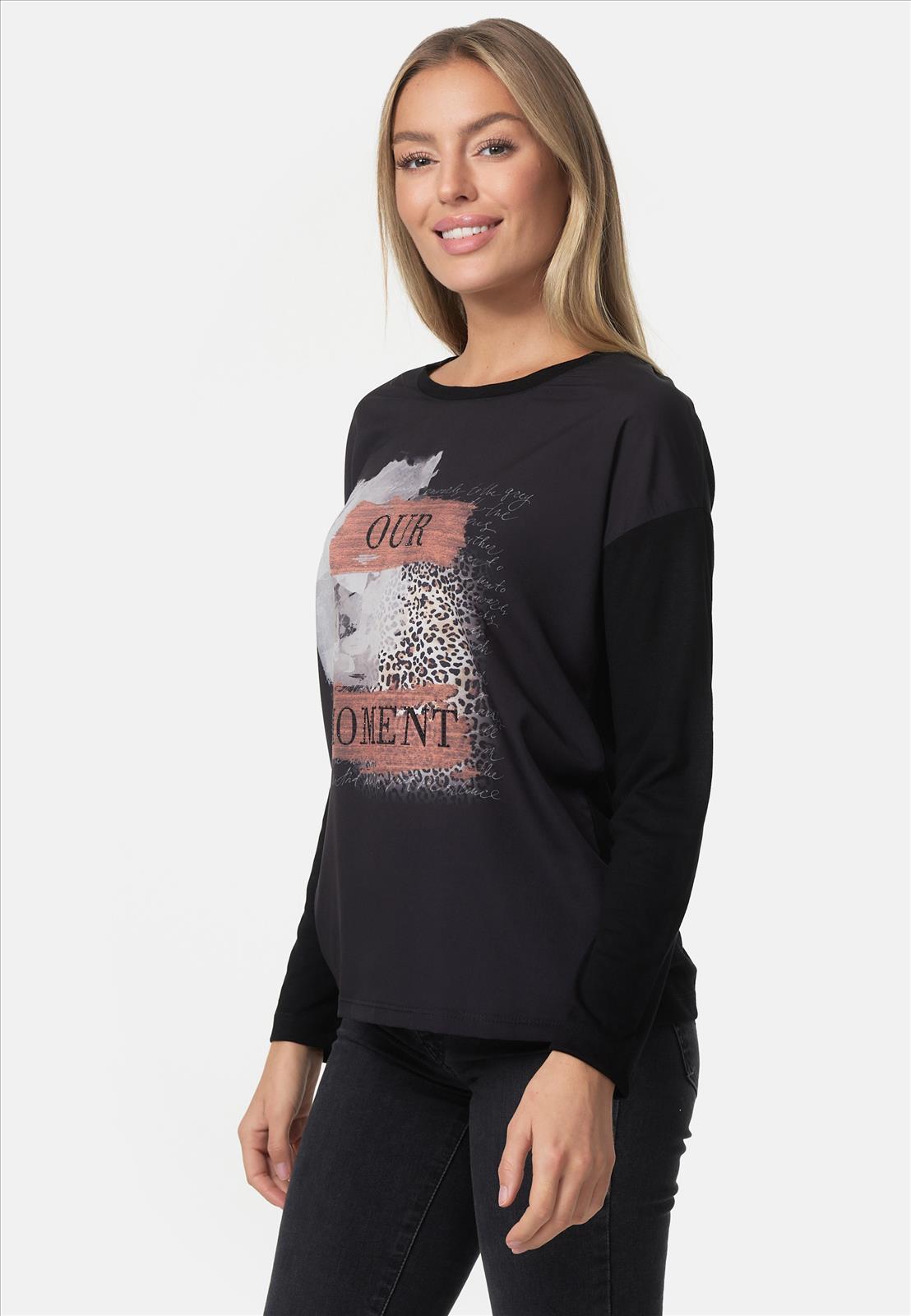 Decay Modevertrieb GmbH - Textilien Grosshandel T-Shirts Jeans