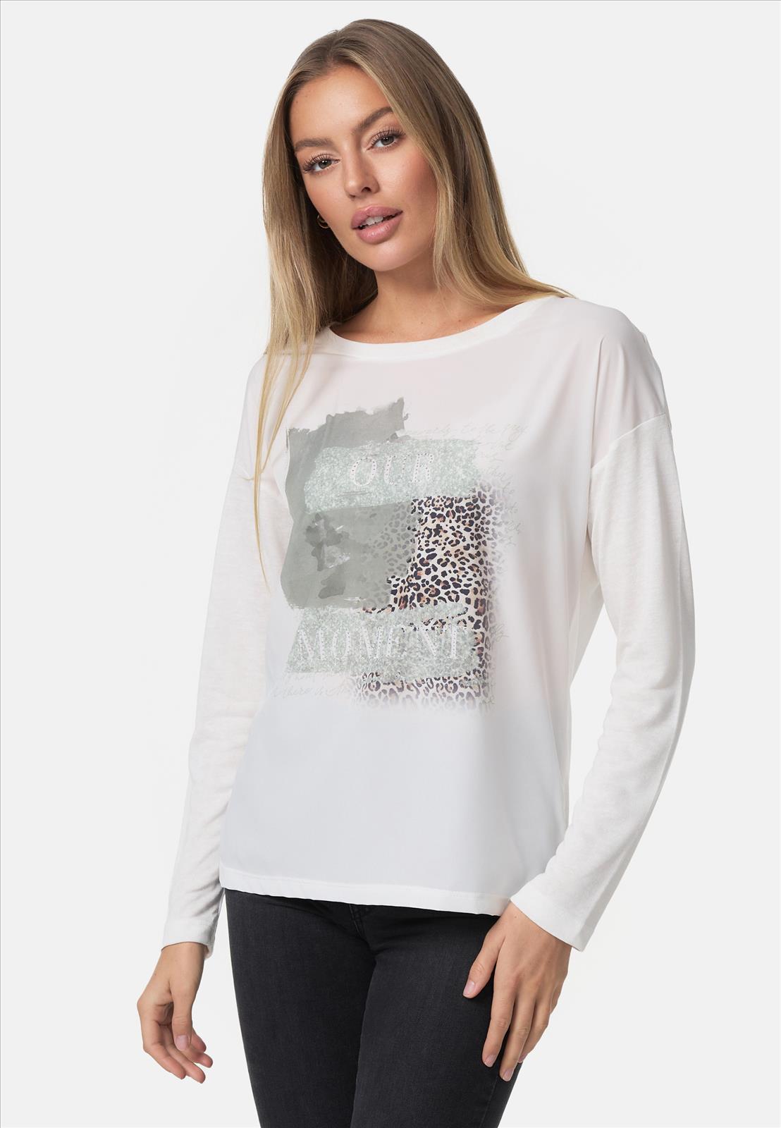 Decay Modevertrieb GmbH - Textilien Grosshandel T-Shirts Jeans