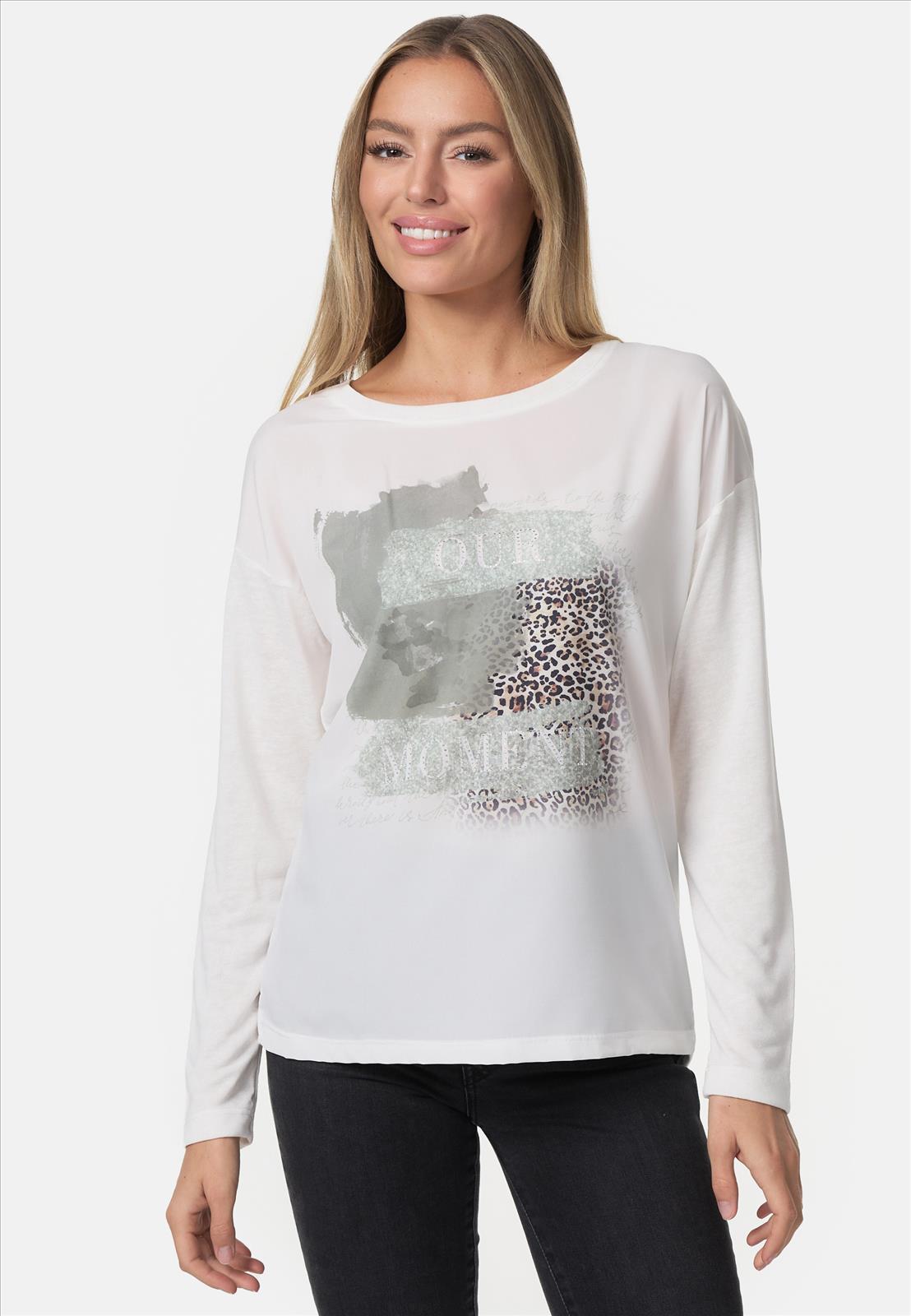 Decay Modevertrieb GmbH - Textilien Grosshandel T-Shirts Jeans