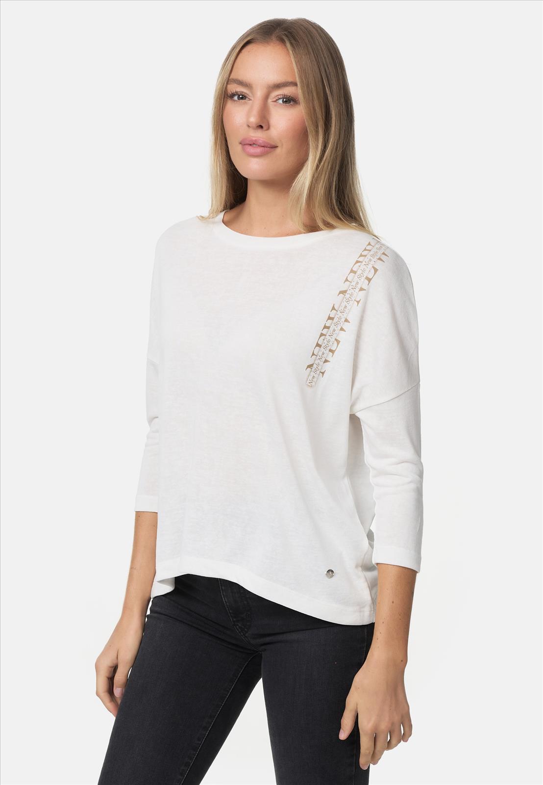 Decay Modevertrieb GmbH - Textilien Grosshandel T-Shirts Jeans