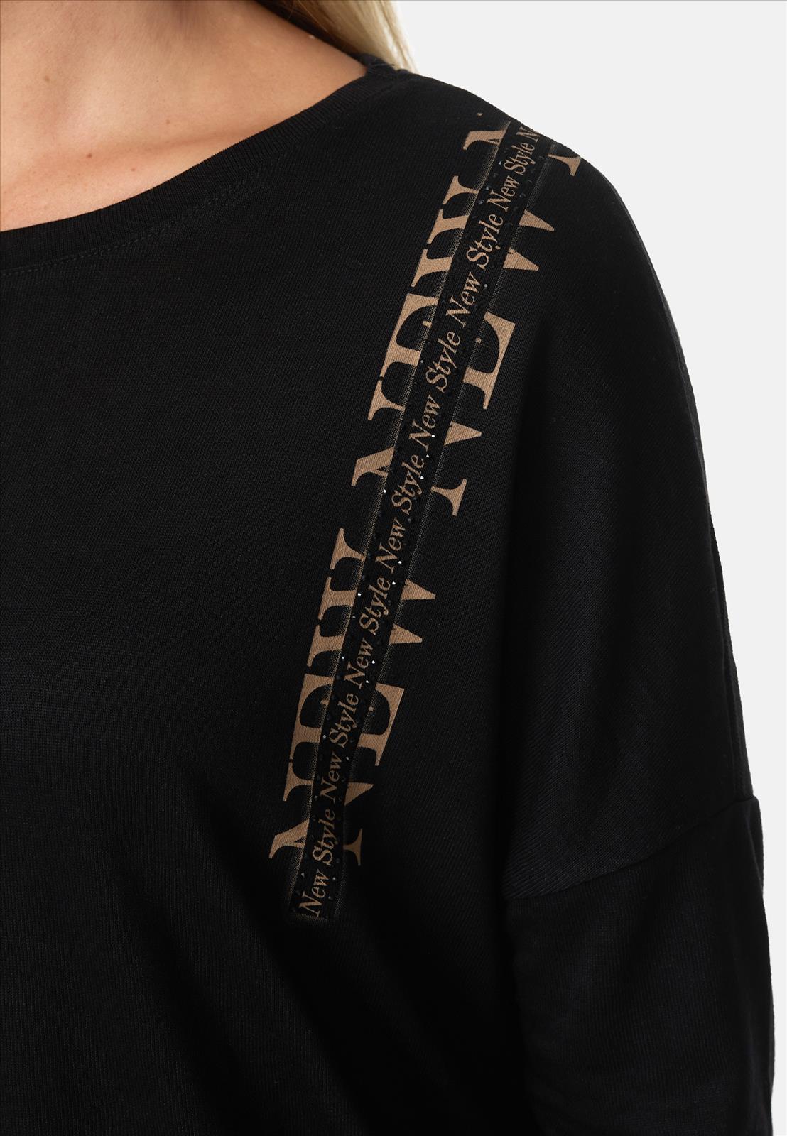 Decay Modevertrieb GmbH - Textilien Grosshandel T-Shirts Jeans
