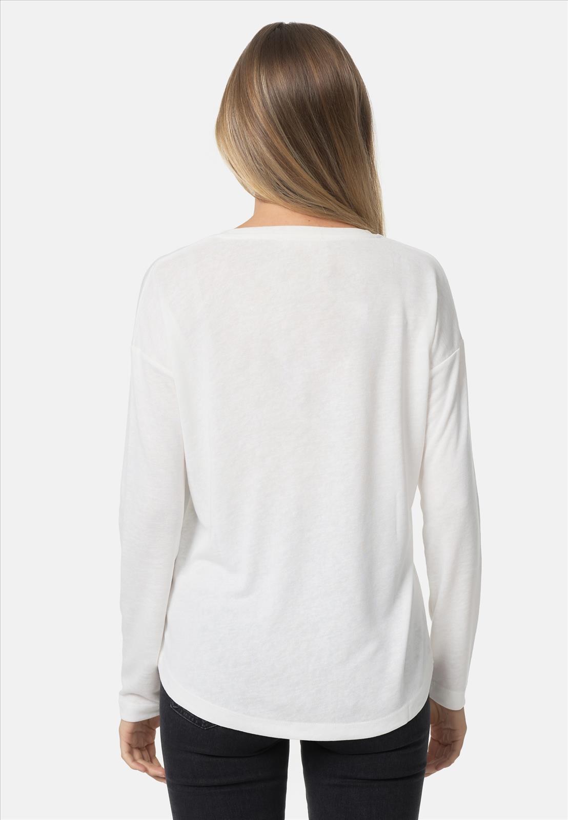 Decay Modevertrieb GmbH - Textilien Grosshandel T-Shirts Jeans