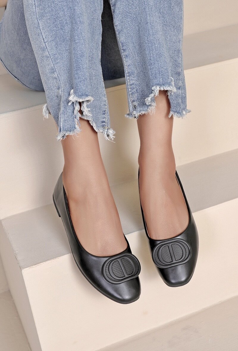 Lujah Shoes (Schuhgrosshandel)