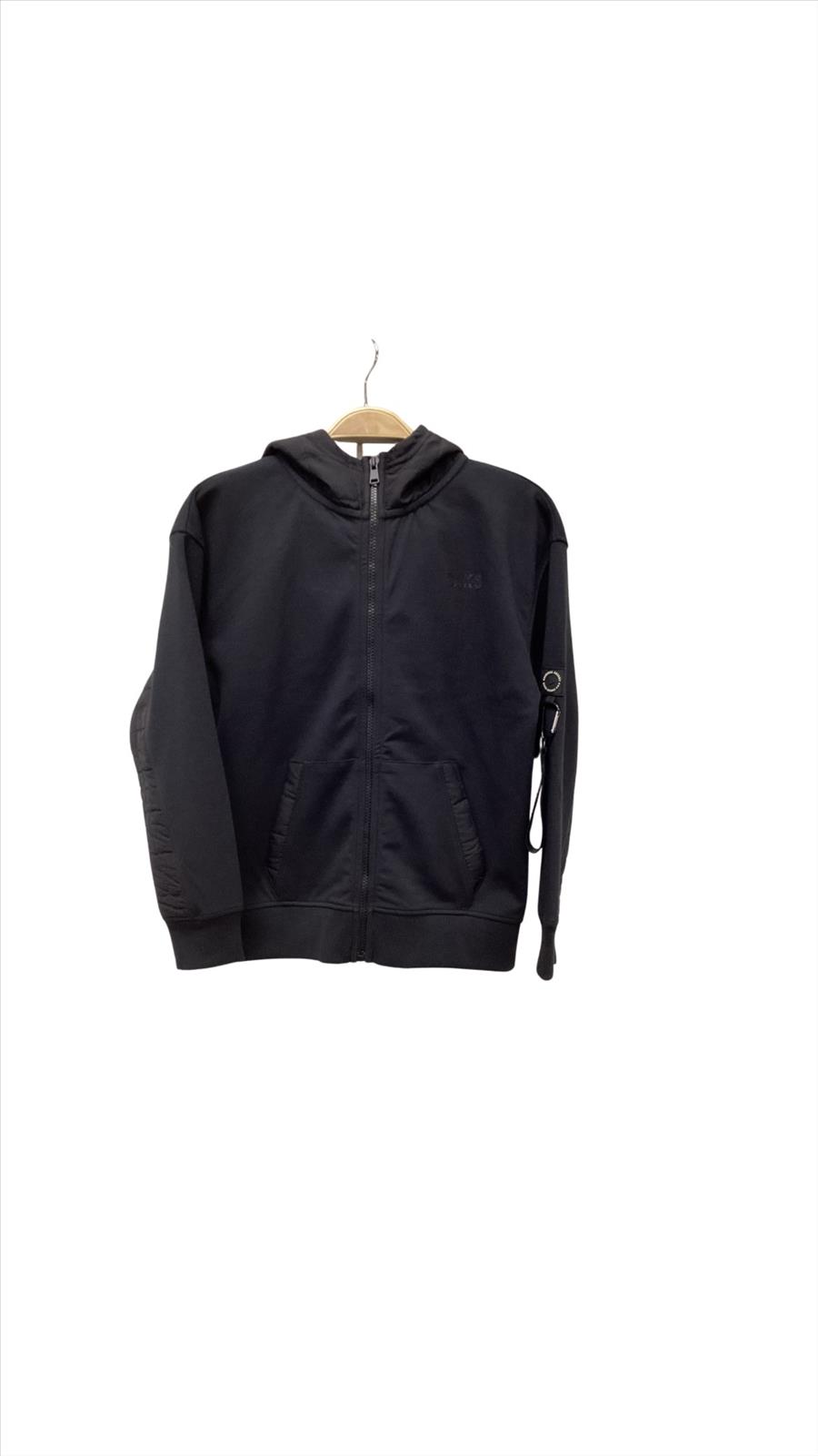 New York Life GmbH - Jacken, Sweats, Shirts und Hosen