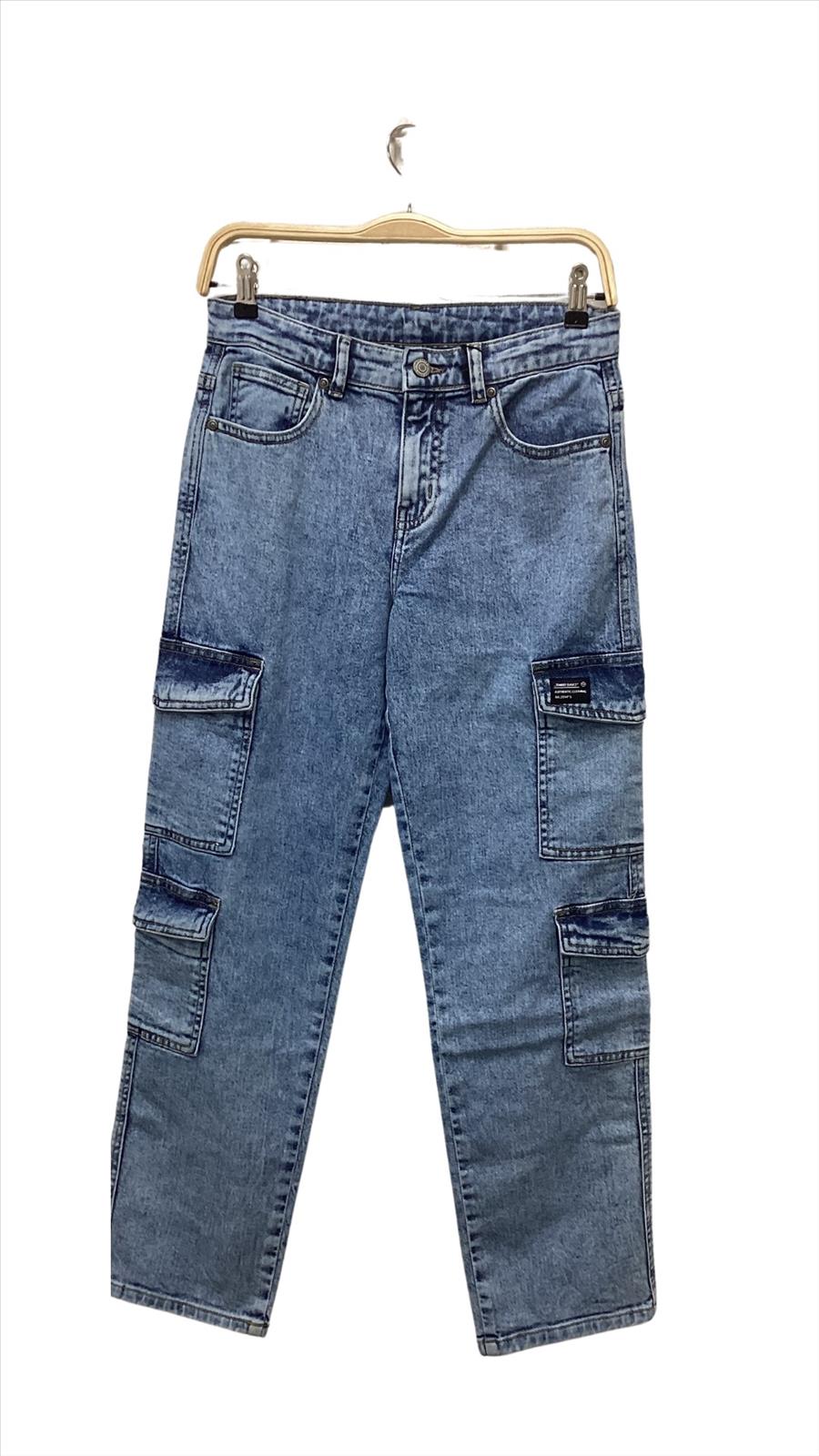 New York Life GmbH - Jacken, Sweats, Shirts und Hosen