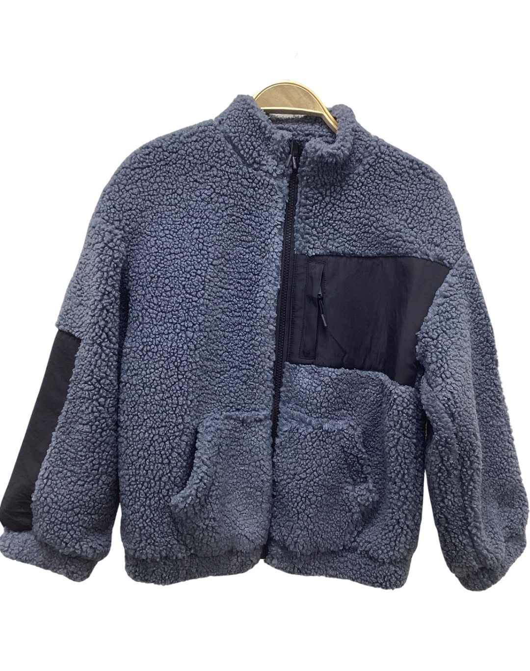 New York Life GmbH - Jacken, Sweats, Shirts und Hosen