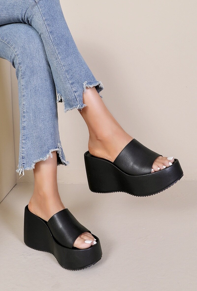 Lujah Shoes (Schuhgrosshandel)