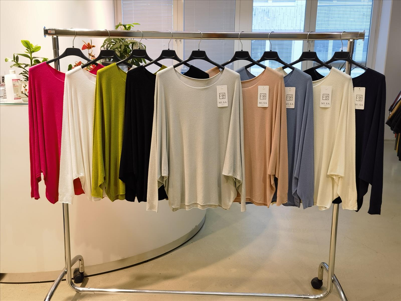 KaiXuan Mode GmbH - DOB, Young Fashion - Hamburg