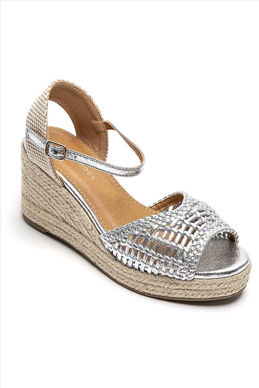 Lujah Shoes (Schuhgrosshandel)