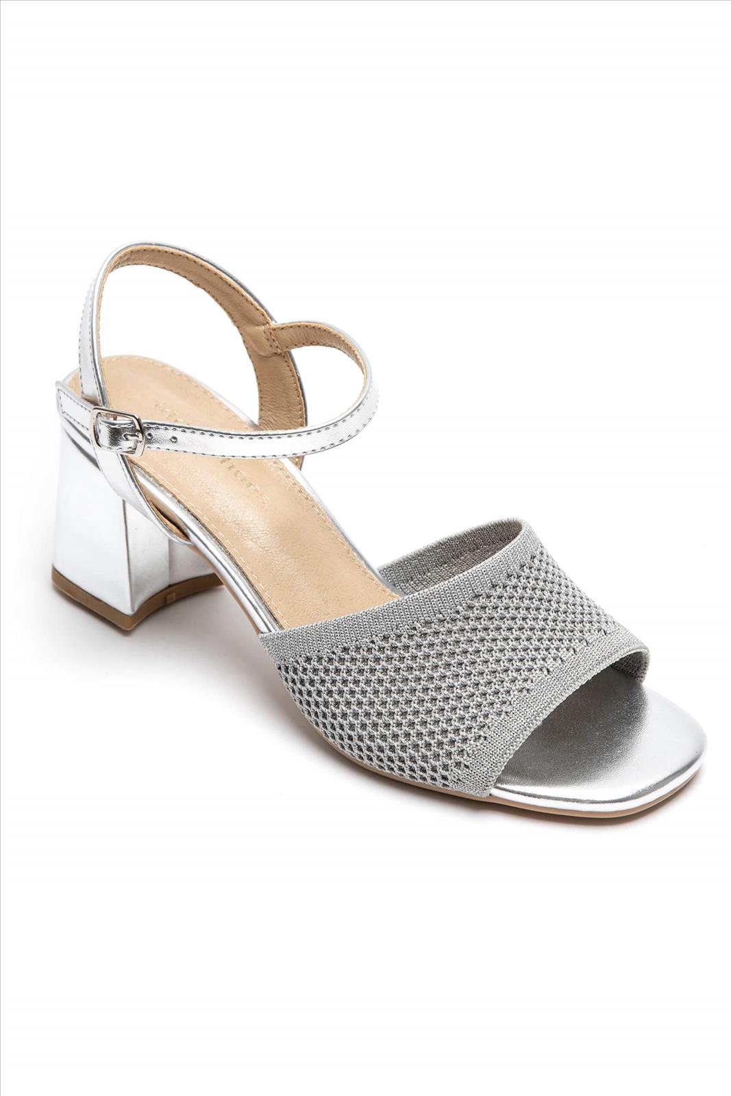 Lujah Shoes (Schuhgrosshandel)